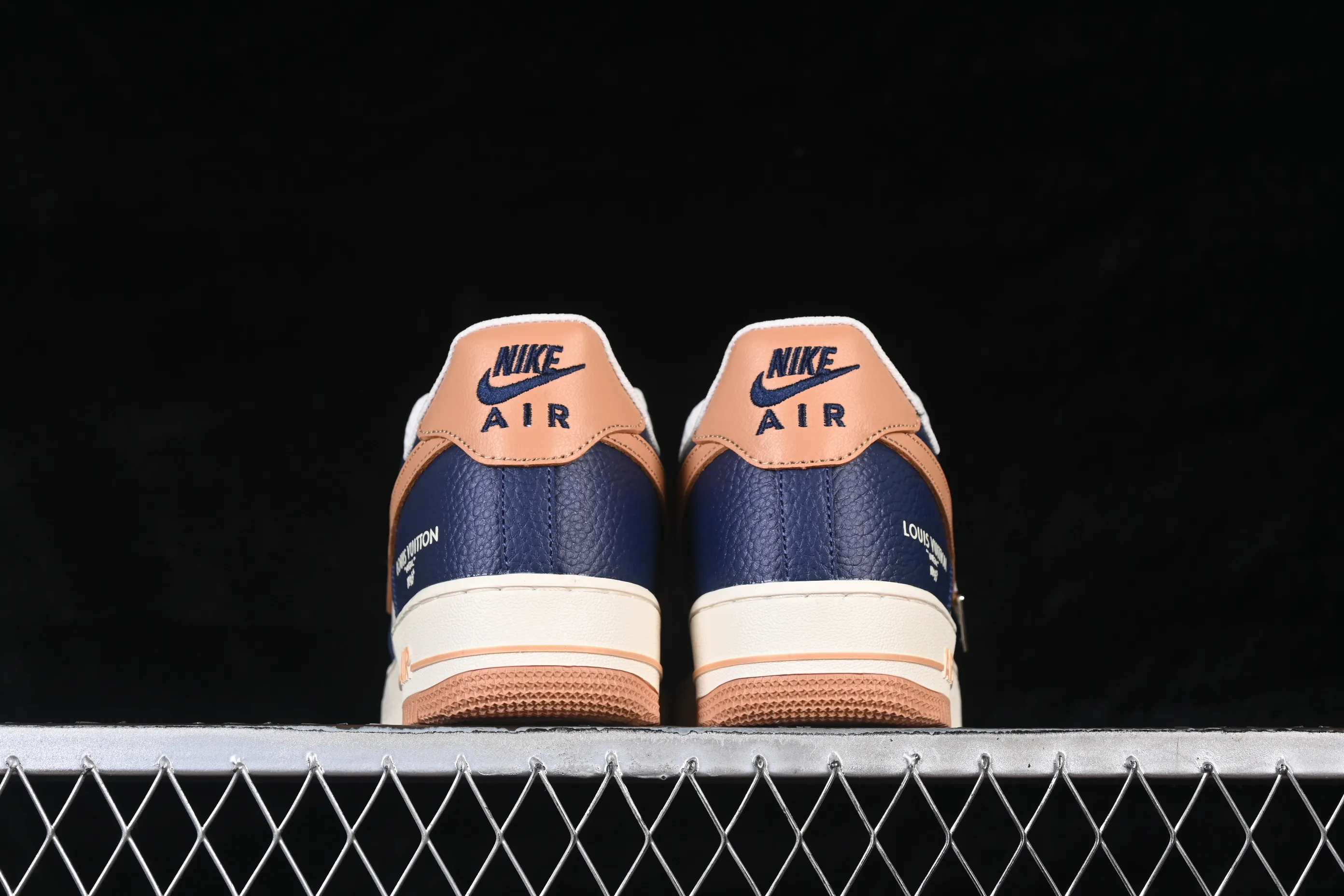 All categories Nk Air Force 1 Air Force series Nk Air Force 1 Low Air Force low-top Nike Air Force 1'07 Low LV joint dusk blue apricot brown Air Force 1 low-top casual sneakers NH0601-585